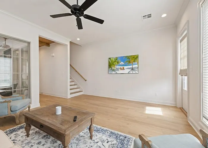 New House King Beds Garage Patio Luxury Lafayette